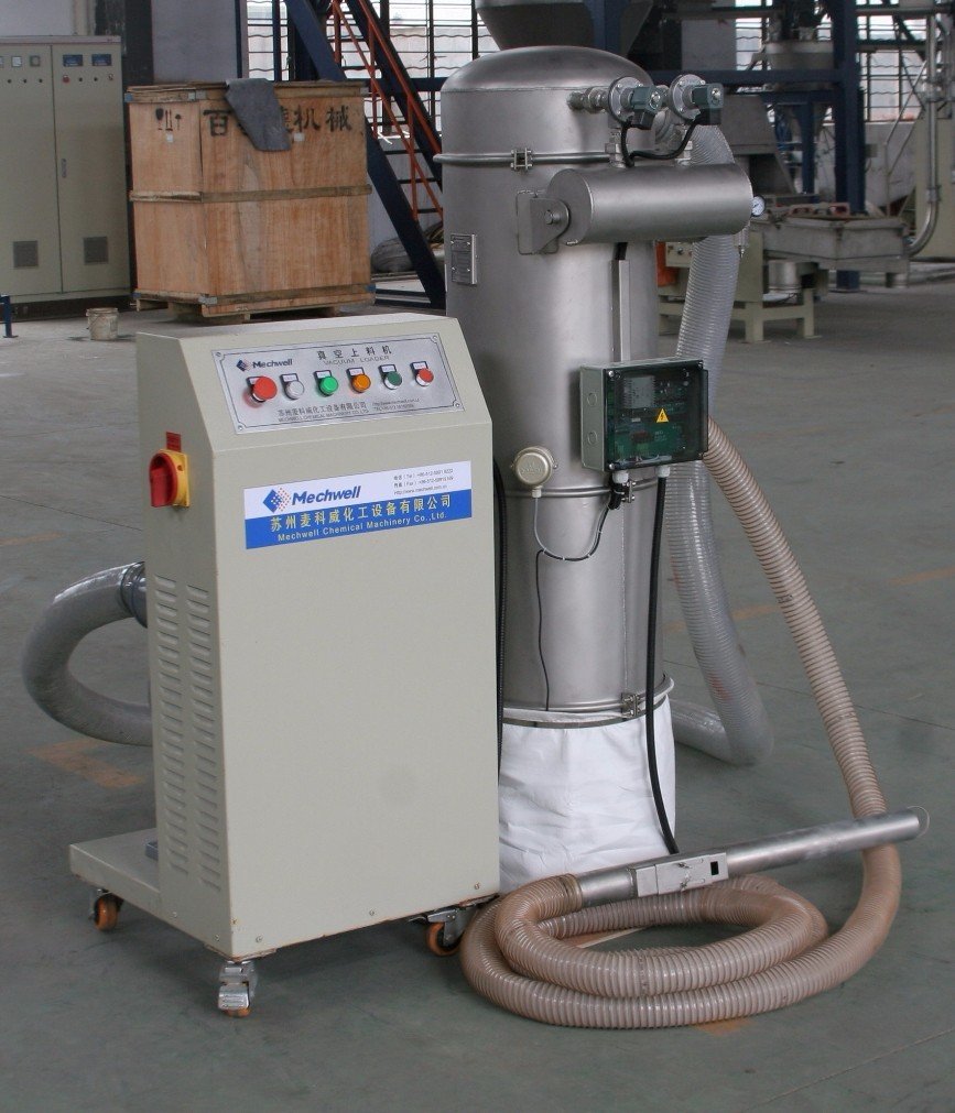 Vacuum hopper loader VLG.JPG